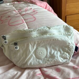 Stylish Cream Waist Bag Kipling